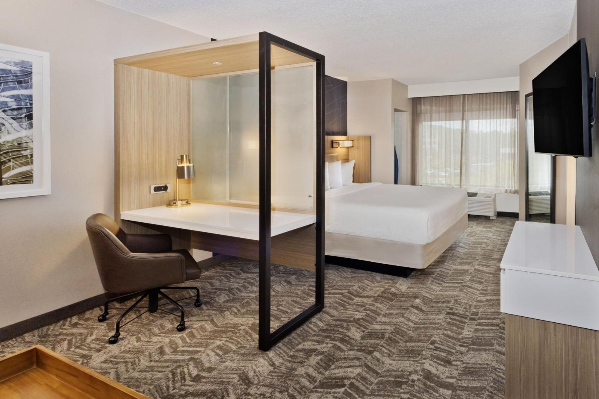 Springhill Suites Birmingham Colonnade Eksteriør bilde