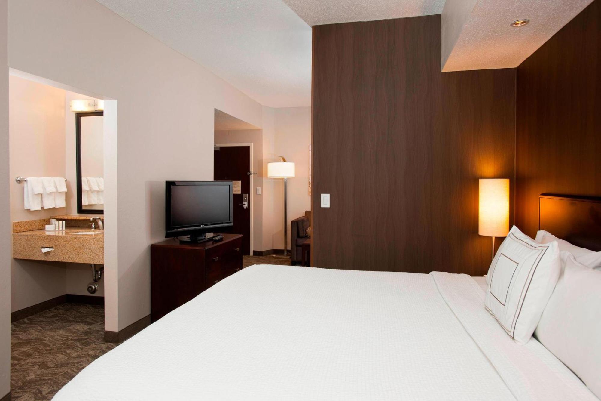 Springhill Suites Birmingham Colonnade Eksteriør bilde