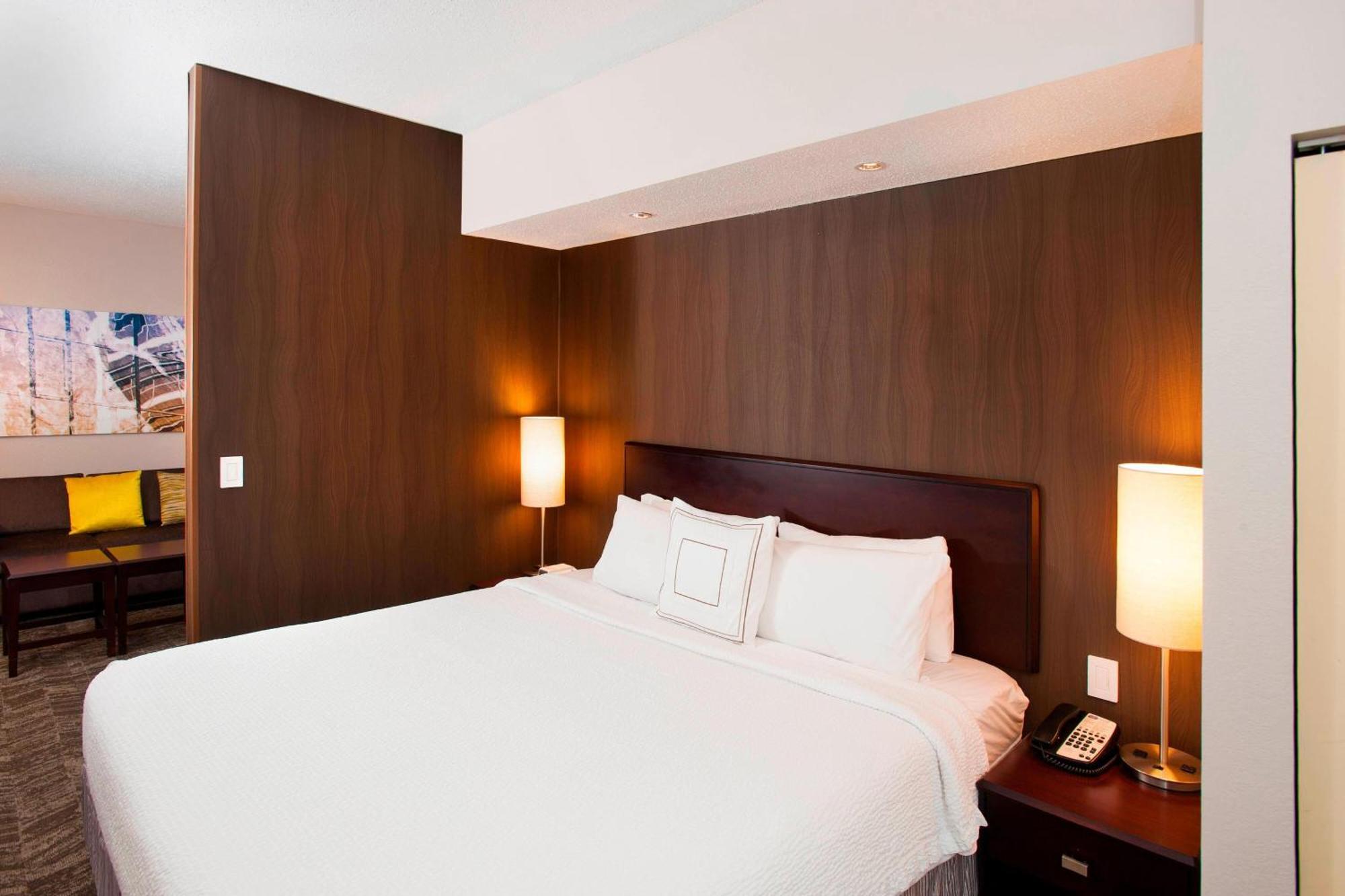 Springhill Suites Birmingham Colonnade Eksteriør bilde