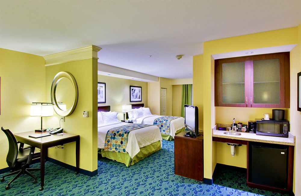 Springhill Suites Birmingham Colonnade Eksteriør bilde